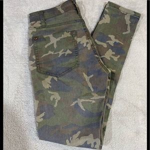 💐Mid rise Army Fatigue Jegging size 2